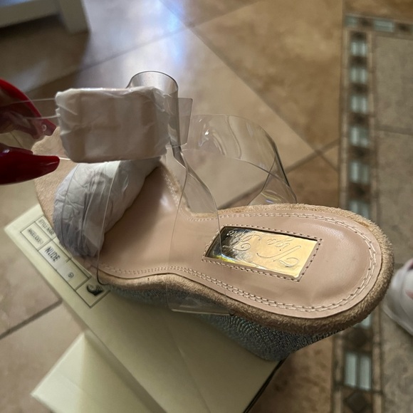 Rhinestone wedge - Picture 5 of 6